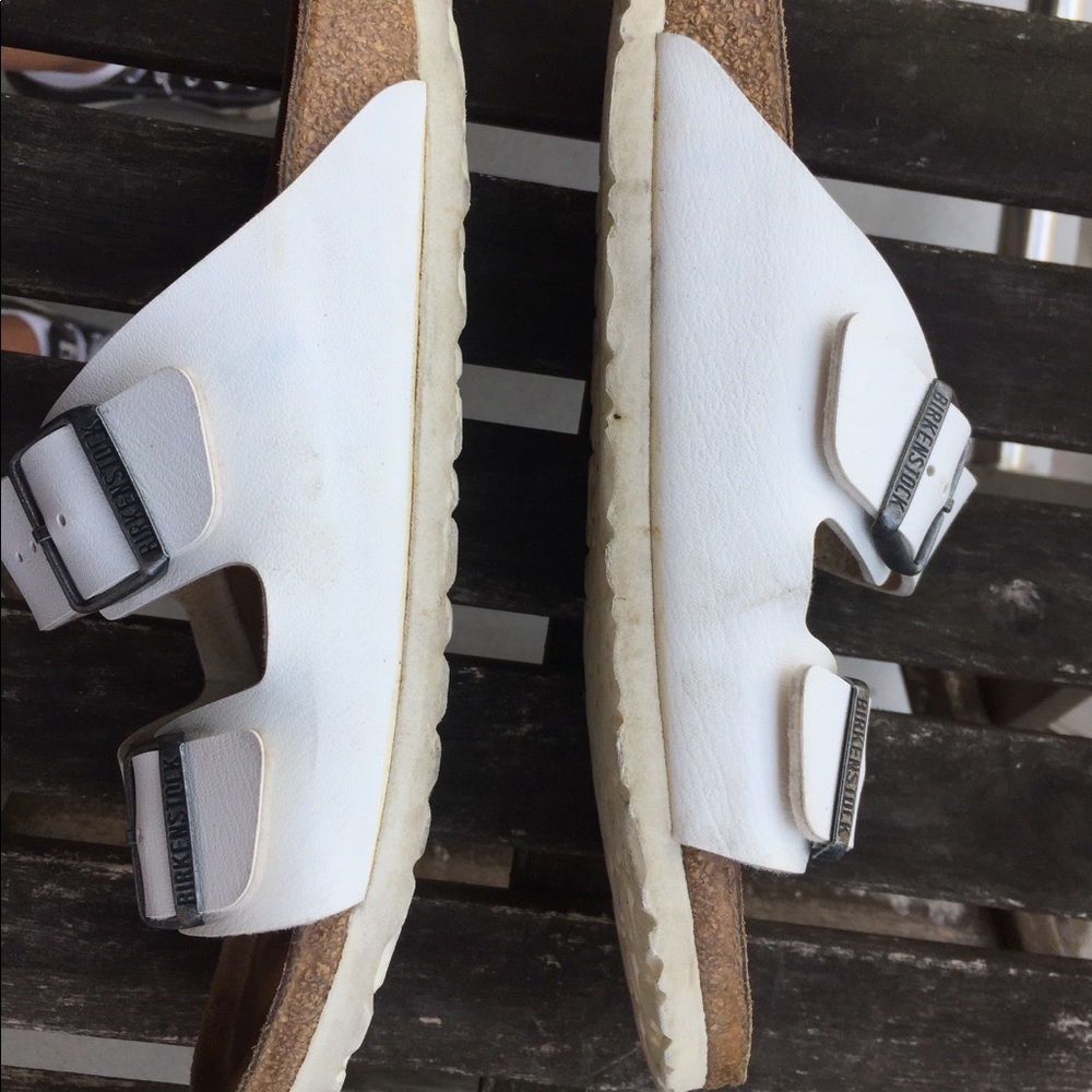 White Sz 40 Birkenstock sandal